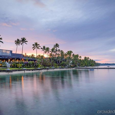 The Warwick Fiji Hotel Korolevu  Ngoại thất bức ảnh Sunset at the Sheraton Resort
