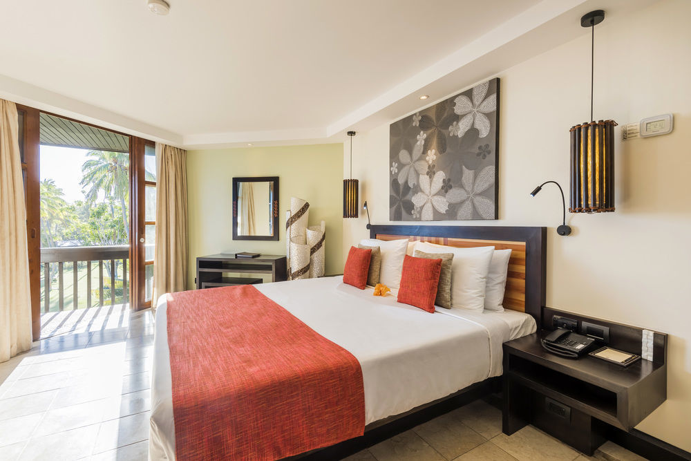 The Warwick Fiji Hotel Korolevu  Ngoại thất bức ảnh Deluxe Room